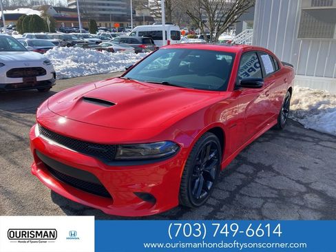 Used 2022 Dodge Charger R/T w/ Blacktop Package image 1