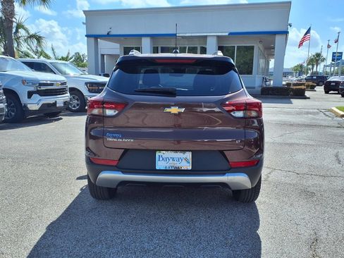 Used 2023 Chevrolet TrailBlazer LT w/ Convenience Package FWD image 22