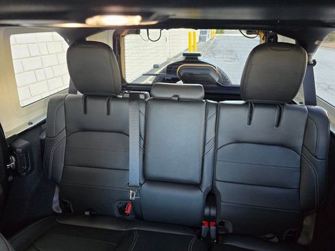 Used 2023 Jeep Wrangler Unlimited Sahara w/ Cold Weather Group image 42