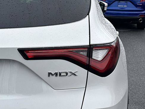 Certified 2023 Acura MDX SH-AWD w/ Advance Package image 11