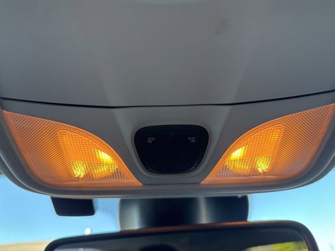 Used 2023 Jeep Cherokee Altitude Lux image 42