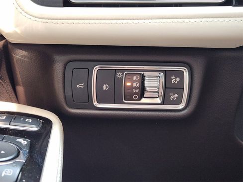 Used 2020 Lincoln Aviator Black Label w/ Dynamic Handling Package image 27