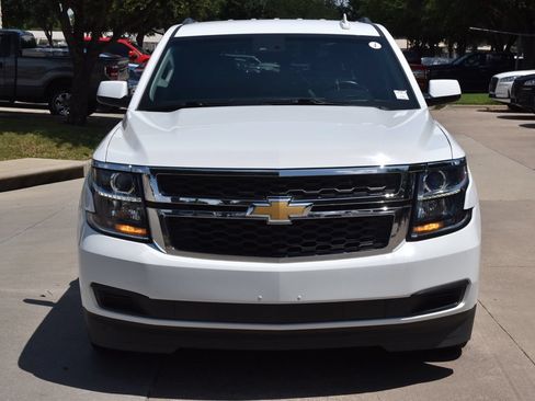 Used 2017 Chevrolet Tahoe LT RWD image 3