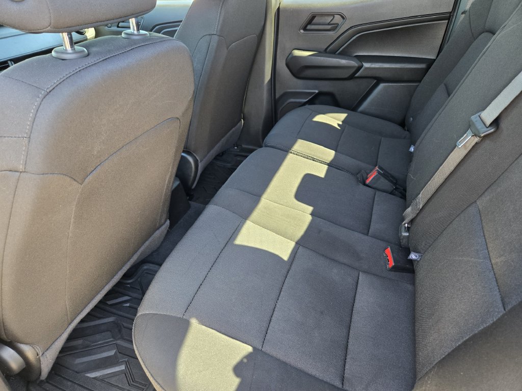 Used 2024 Chevrolet Colorado W/T RWD image 29