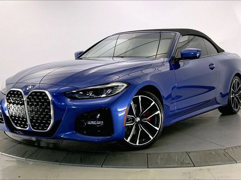 Certified 2022 BMW 430i xDrive Convertible w/ M Sport Package image 11