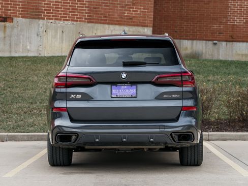 Used 2021 BMW X5 xDrive45e w/ M Sport Package image 28