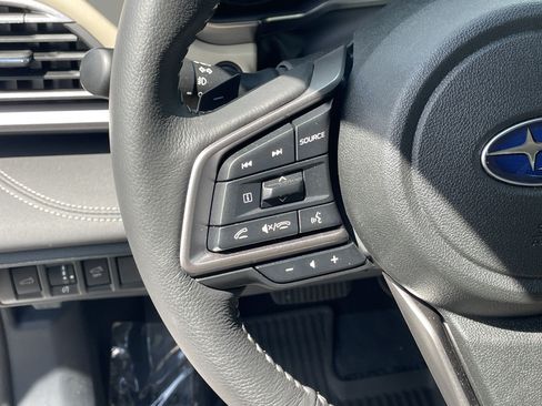 Used 2025 Subaru Outback Limited w/ Popular Package #2 AWD/4WD image 21