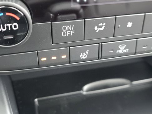 New 2026 Subaru Outback Limited image 10