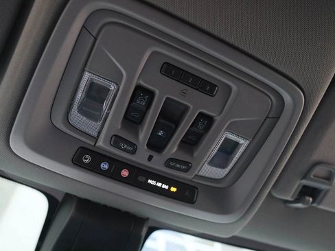 Used 2021 GMC Sierra 1500 Denali w/ Driver Alert Package II image 42