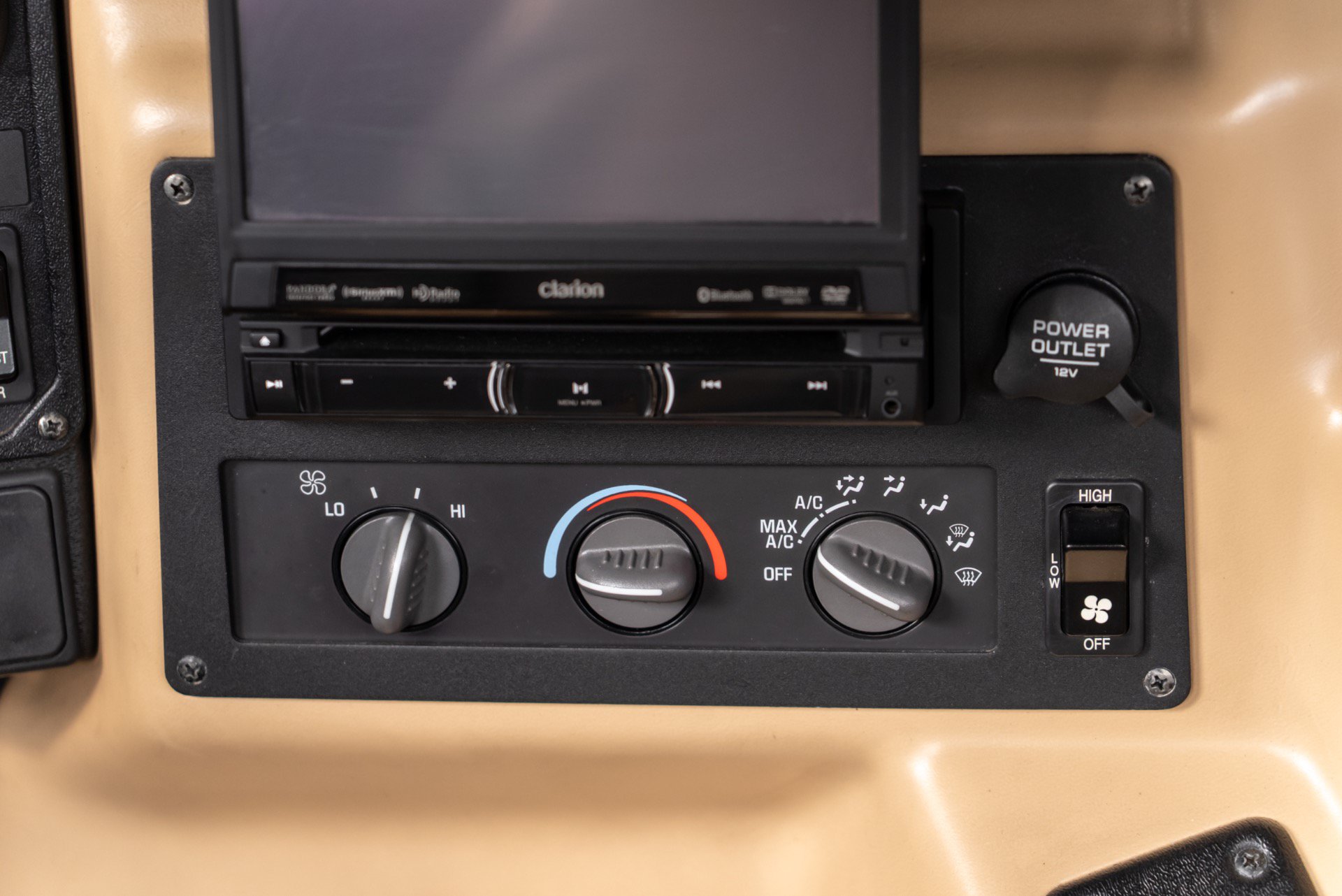 Used 2001 HUMMER H1 4-Door Open Top AWD/4WD image 40