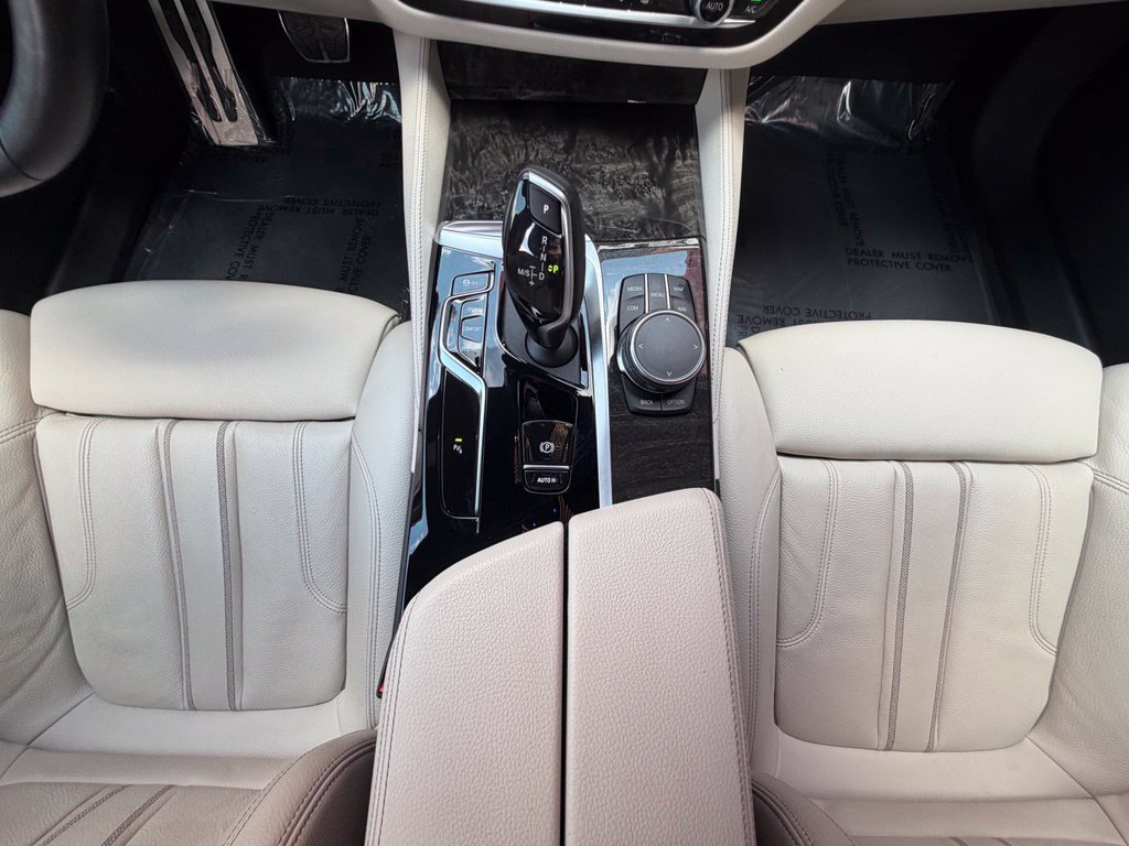Used 2023 BMW 540i w/ M Sport Package RWD image 26