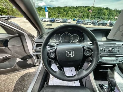 Used 2016 Honda Accord LX image 13