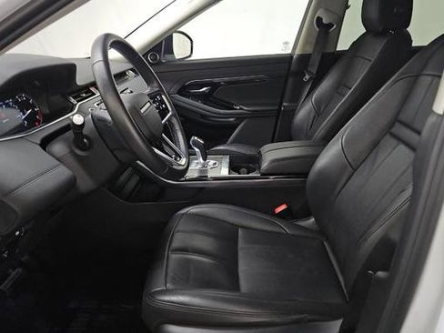 Used 2023 Land Rover Range Rover Evoque SE image 6