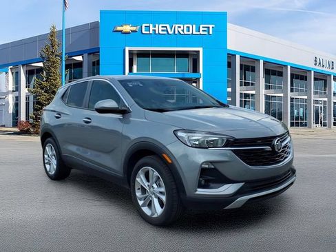 Used 2023 Buick Encore GX Preferred w/ Cold Weather Comfort Package FWD image 1