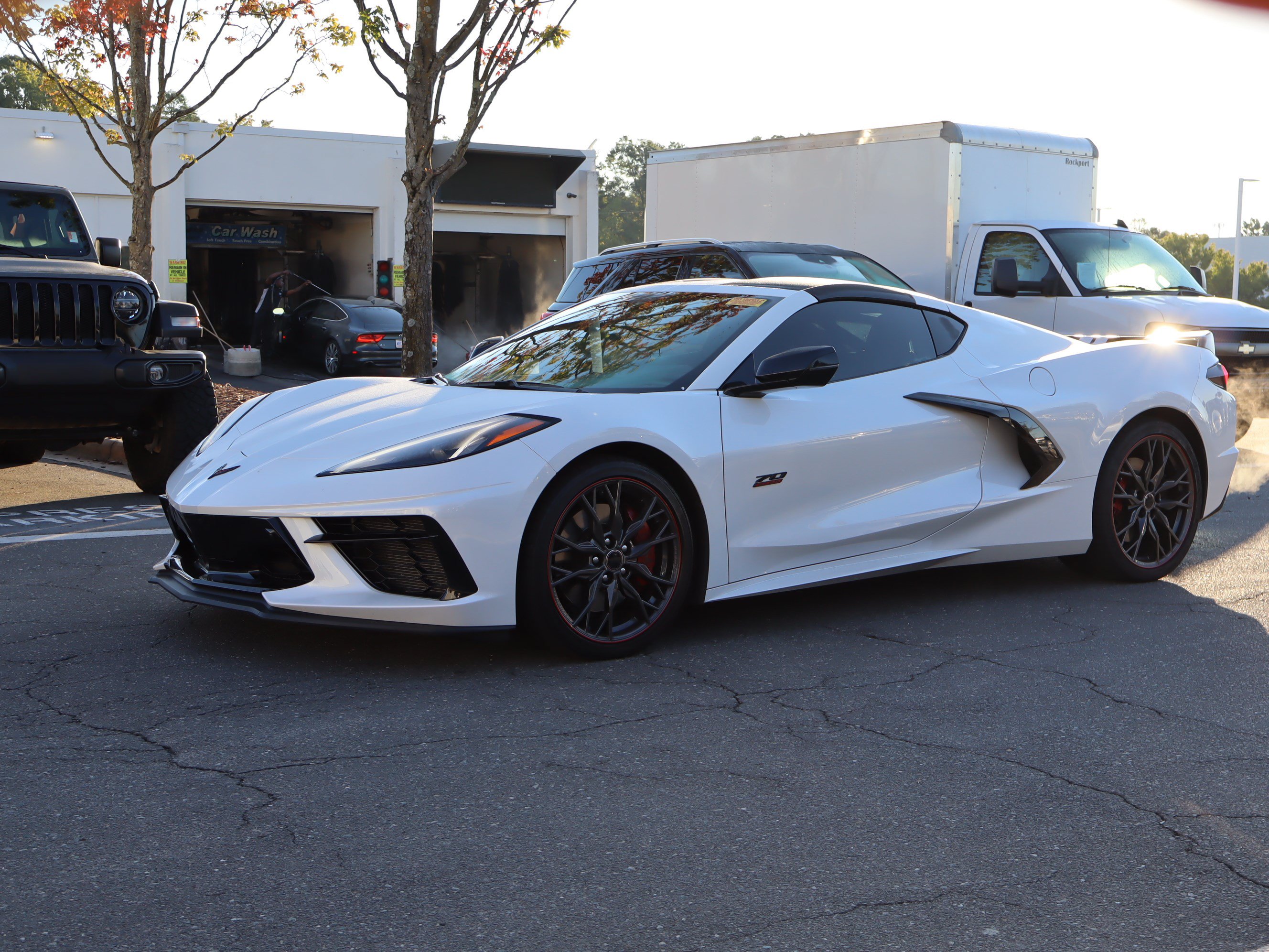 Used 2023 Chevrolet Corvette Stingray Premium Cpe w/ Z51 Performance Package RWD image 5