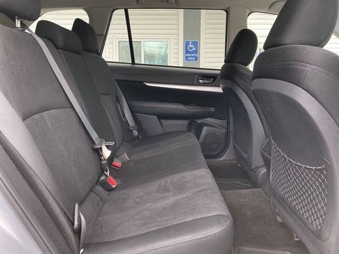 Used 2014 Subaru Outback 2.5i Premium image 14