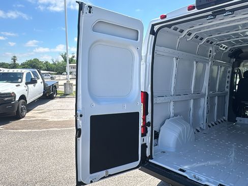 New 2026 RAM ProMaster 2500 FWD image 23