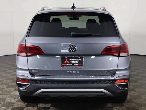Used 2023 Volkswagen Taos SEL AWD/4WD image 13