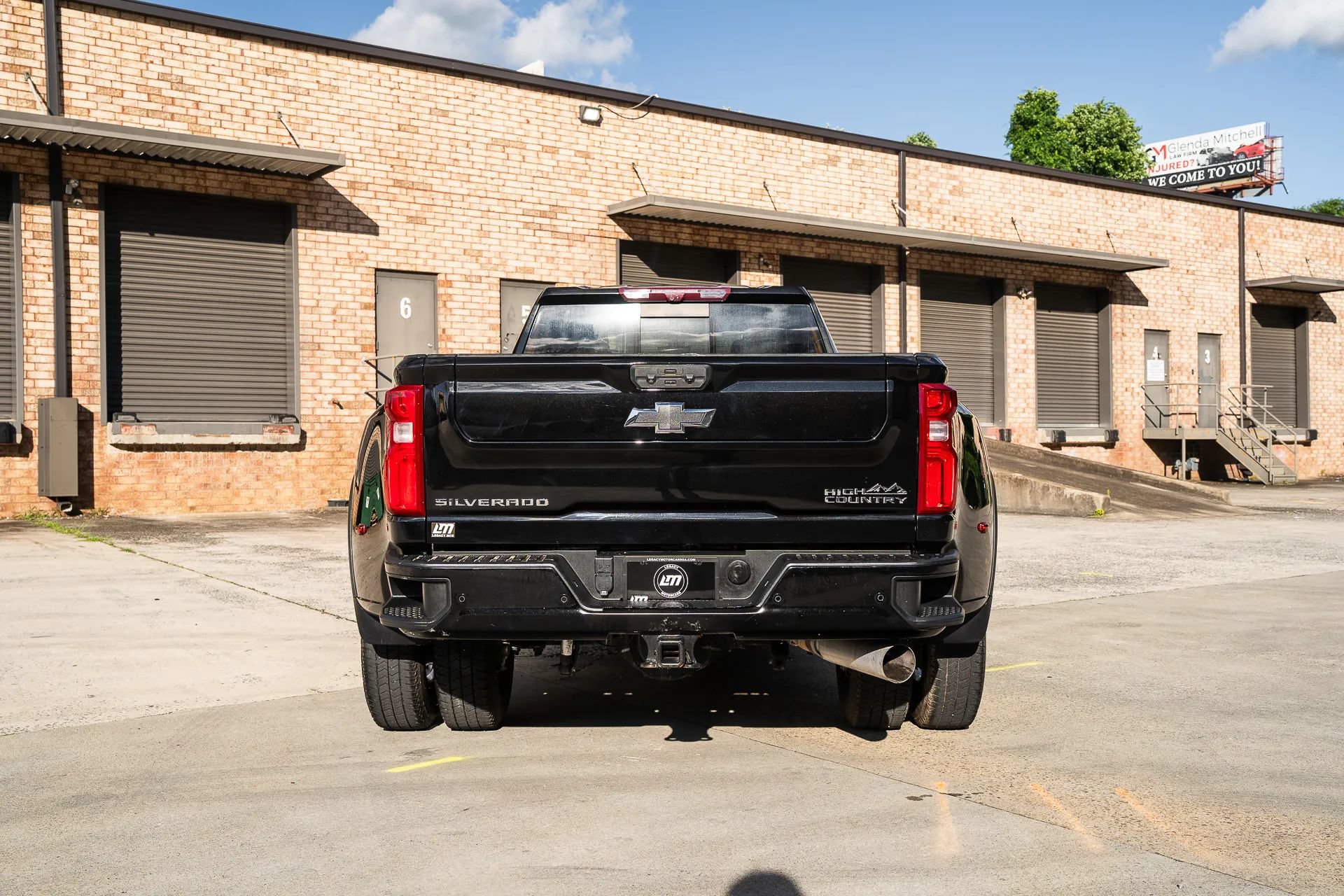 Used 2023 Chevrolet Silverado 3500 High Country AWD/4WD image 7