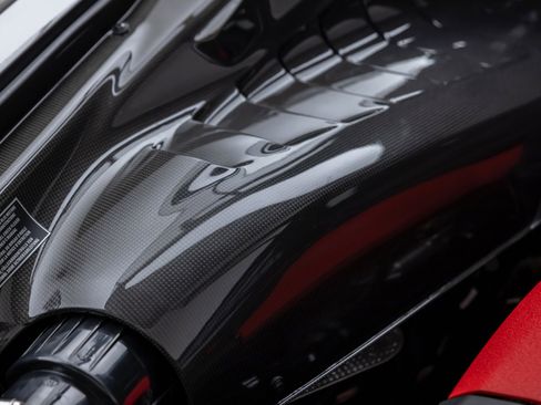 Used 2021 Ferrari F8 Tributo image 41