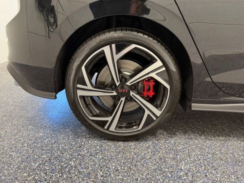 New 2026 Volkswagen GTI SE FWD image 13