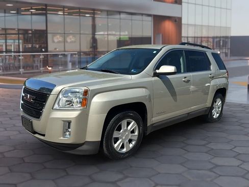 Used 2013 GMC Terrain SLT w/ Safety Package image 1