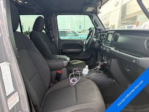 Used 2023 Jeep Wrangler Unlimited AWD/4WD image 14