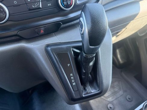 Used 2022 Ford Transit 350 DRW RWD image 24