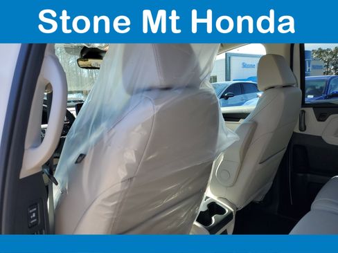 New 2026 Honda Odyssey EX-L image 10