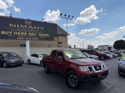 Used 2017 Nissan Frontier PRO-4X w/ Pro-4x Graphics Package AWD/4WD image 51