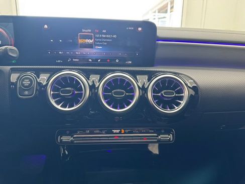 Certified 2022 Mercedes-Benz CLA 250 image 4