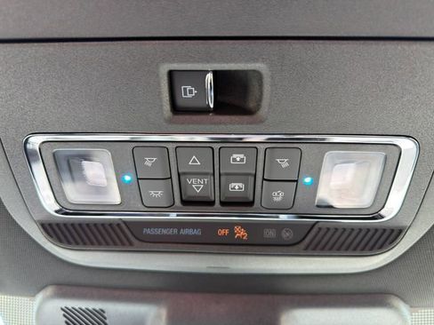 Used 2025 Ford F150 Lightning Lariat AWD/4WD image 46