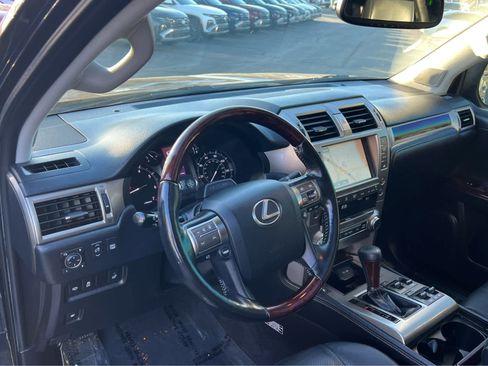 Used 2017 Lexus GX 460 Luxury image 29