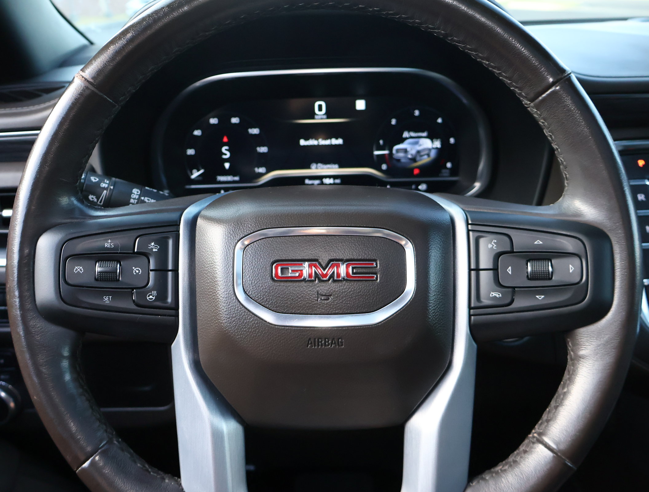 Used 2022 GMC Yukon SLT w/ SLT Premium Package AWD/4WD image 14