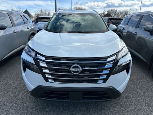 New 2026 Nissan Rogue SV w/ SV Premium Package image 2