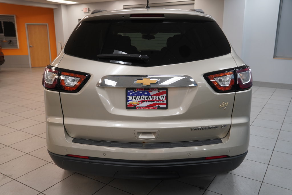 Used 2013 Chevrolet Traverse LT FWD image 10