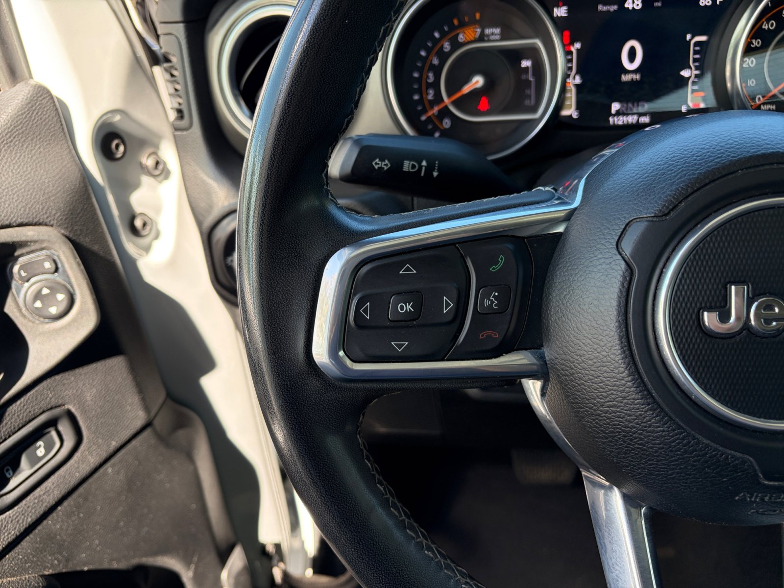 Used 2023 Jeep Wrangler Unlimited Sahara AWD/4WD image 14