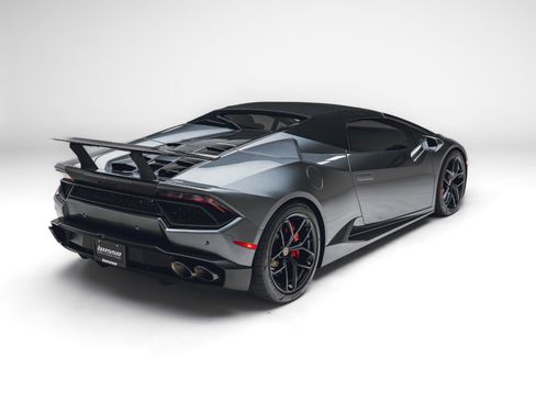 Used 2017 Lamborghini Huracan LP 580-2 RWD image 7