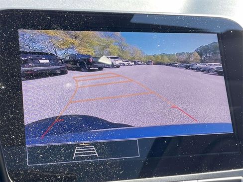 Used 2024 Chevrolet Malibu LT image 24