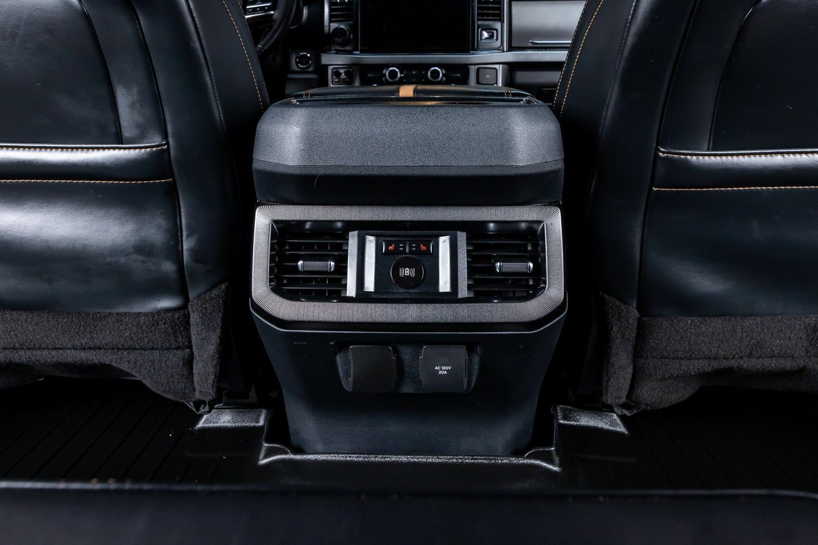 Used 2024 Ford F250 Platinum AWD/4WD image 33