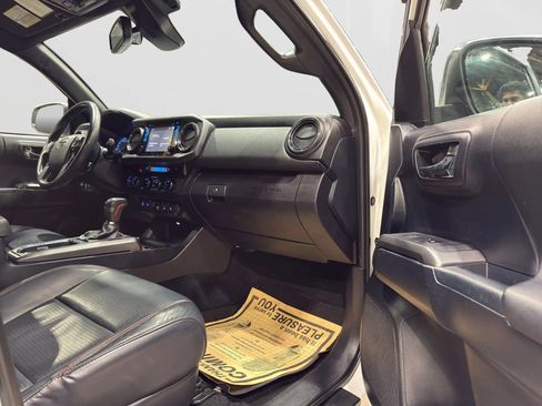 Used 2018 Toyota Tacoma TRD Pro image 16