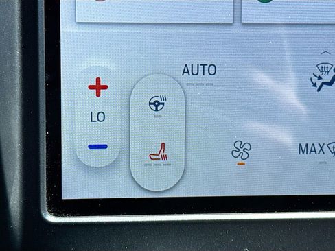 Used 2022 Ford Edge ST-Line image 20