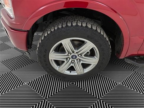 Used 2018 Ford F150 XLT w/ Equipment Group 302A Luxury image 9