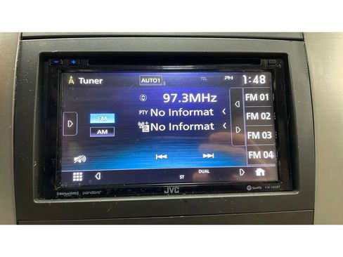 Used 2012 GMC Yukon XL SLT w/ SLT-2 Equipment Package image 12