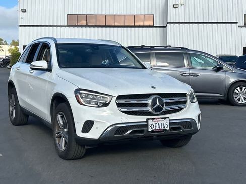 Used 2021 Mercedes-Benz GLC 300 image 4