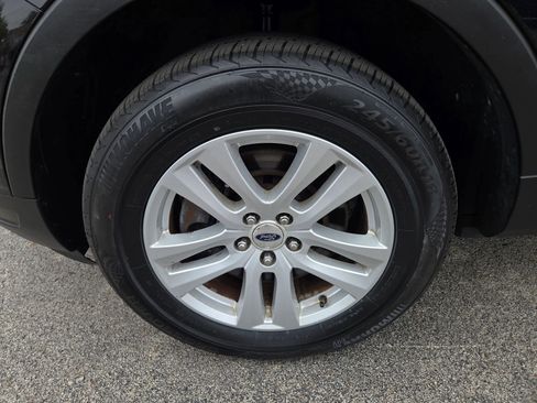 Used 2019 Ford Explorer XLT w/ Equipment Group 202A image 23