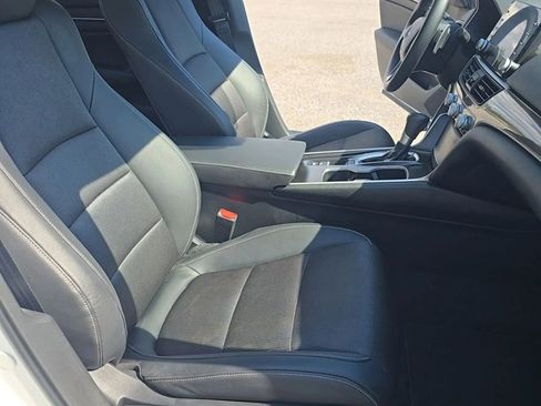 Used 2019 Honda Accord Sport image 15