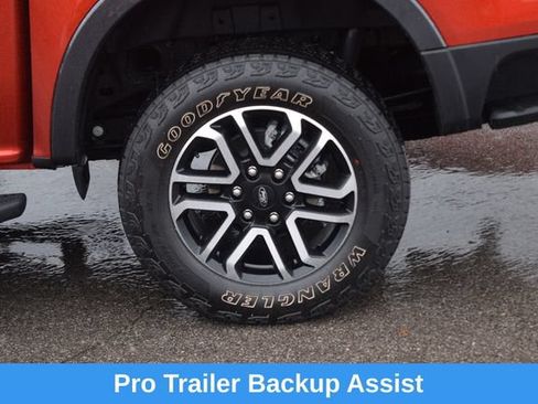Used 2024 Ford Ranger Lariat w/ FX4 Off-Road Package AWD/4WD image 26