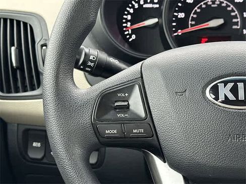 Used 2013 Kia Rio LX w/ PWR Pkg image 8