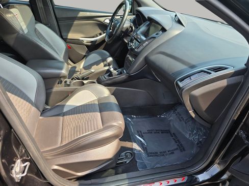 Used 2013 Ford Focus ST FWD image 48